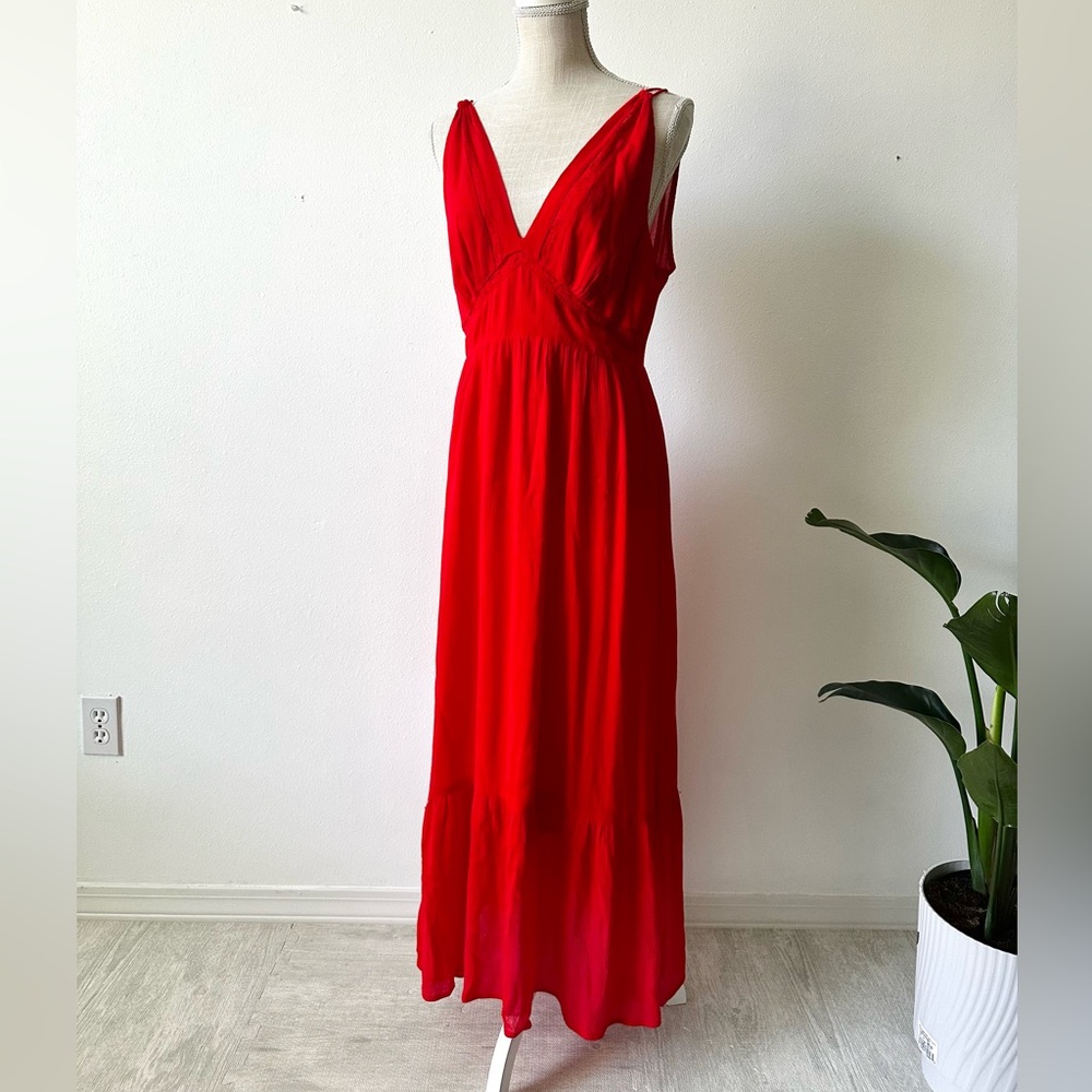 Elegant Red Maxi Dress